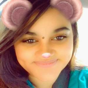 Meet your Posher, Connie